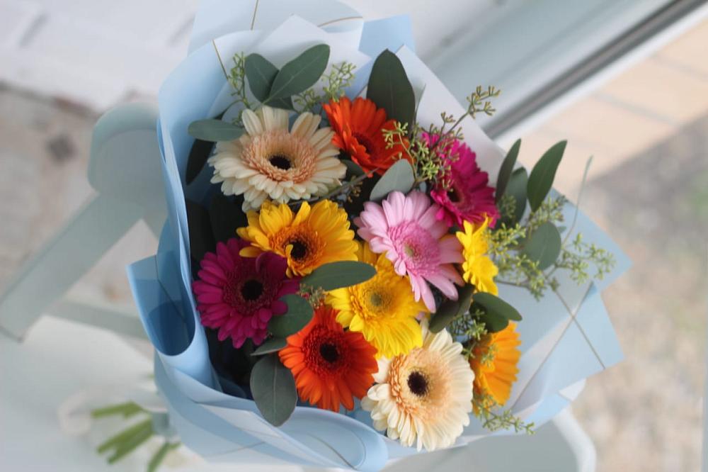 Букет цветов из: Герберы в Октябрьском Архангельской области