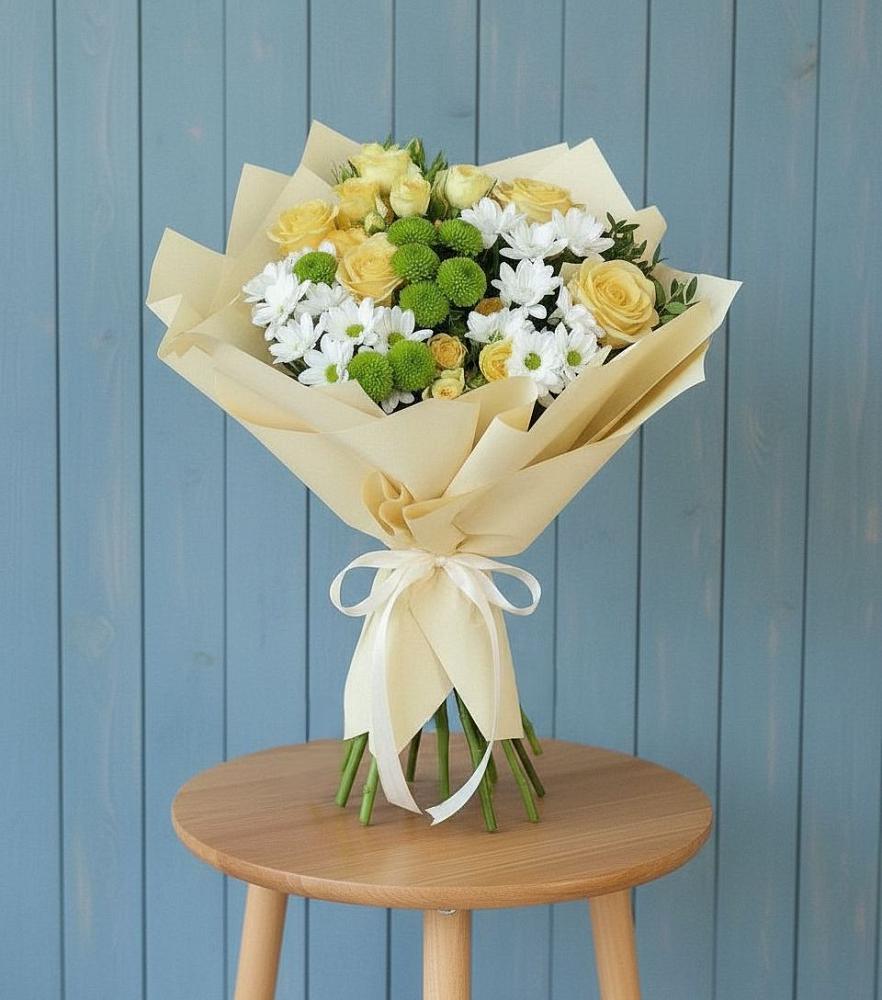 Букет цветов из: Хризантемы и Розы в Октябрьском Архангельской области