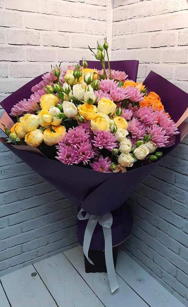 Букет цветов из: Хризантемы и Розы в Октябрьском Архангельской области