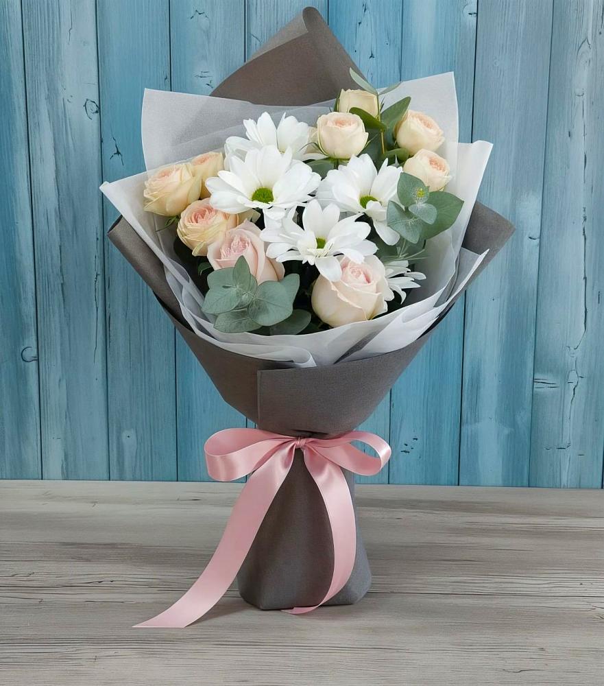 Букет цветов из: Хризантемы и Розы в Октябрьском Архангельской области