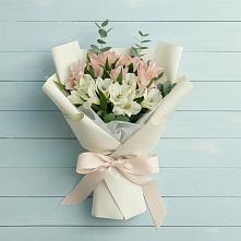 Букет цветов из:  Альстромерии #REPLACE_PRED# Октябрьском Архангельской области