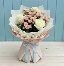 Букет цветов из:  Розы #REPLACE_PRED# Октябрьском Архангельской области