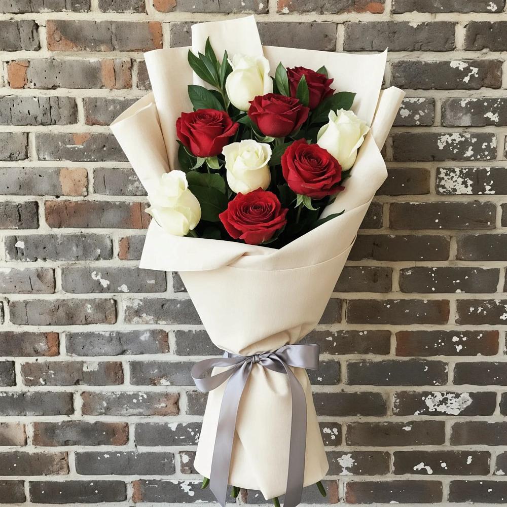 Букет цветов из: Розы в Октябрьском Архангельской области