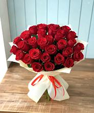 Букет 29 Красных роз в Октябрьском Архангельской области